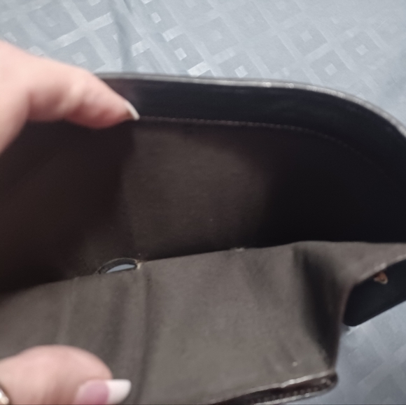 Wallet - Picture 6 of 9